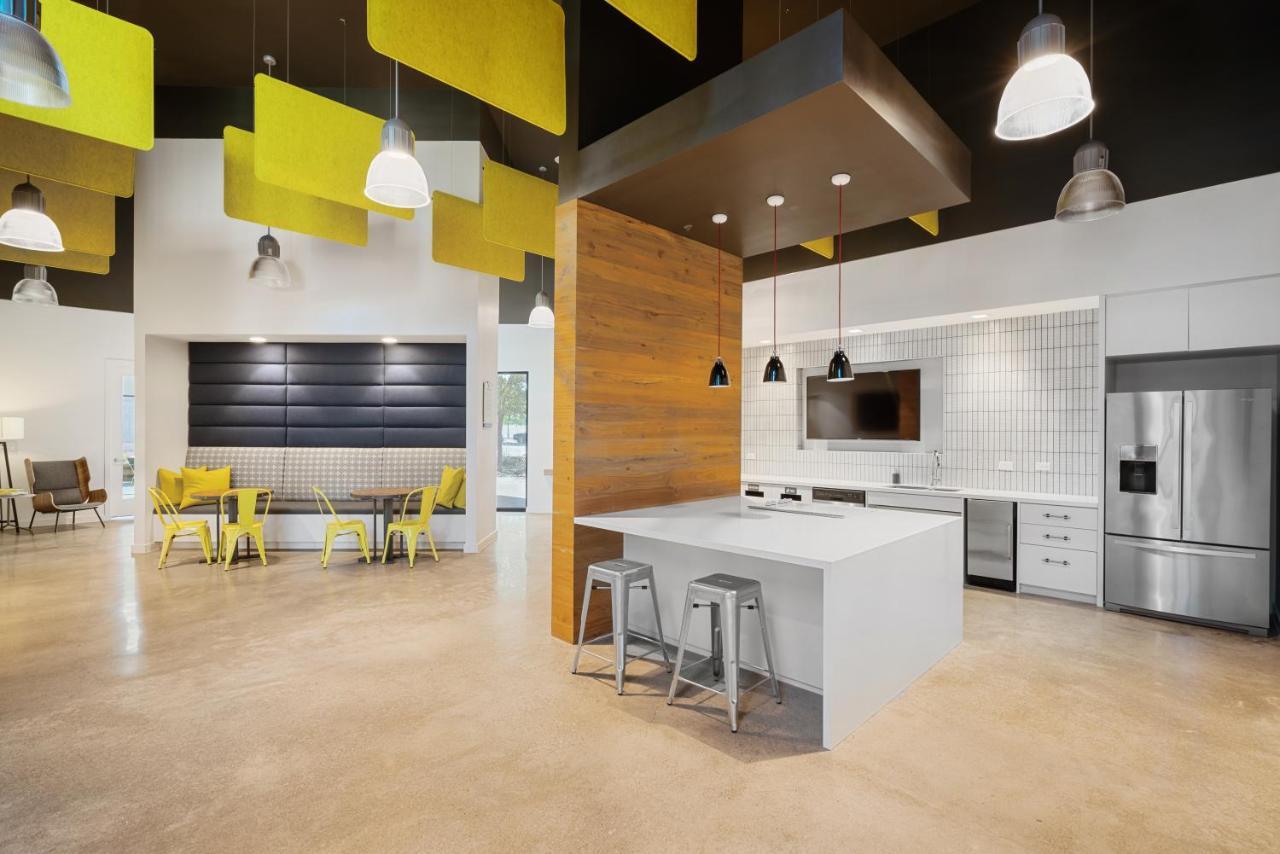 Kasa Frisco Dallas Bagian luar foto